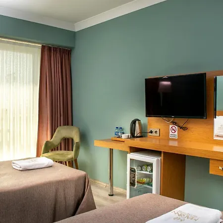 Marinn Deluxe 2* Altinova (Yalova)