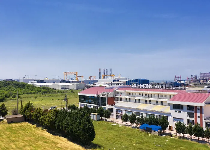 מלון Marinn Deluxe 2*
