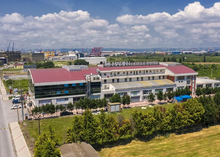 Marinn Deluxe ילובה