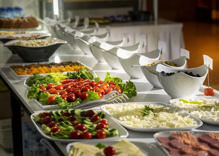 Marinn Deluxe ילובה