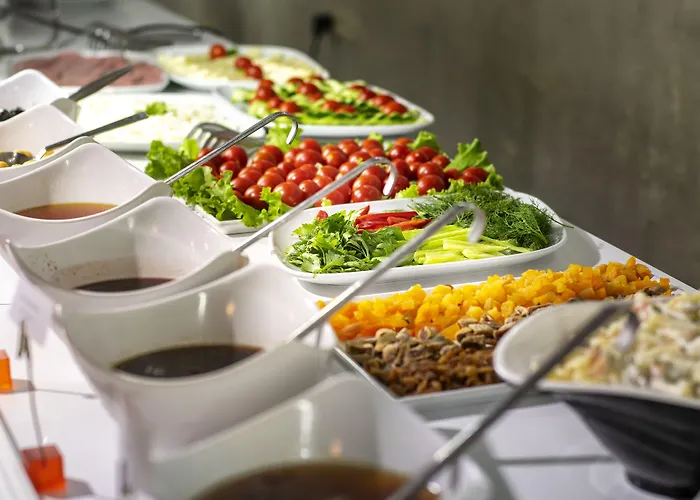 מלון Marinn Deluxe 2*