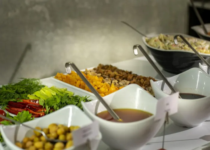 מלון Marinn Deluxe 2*