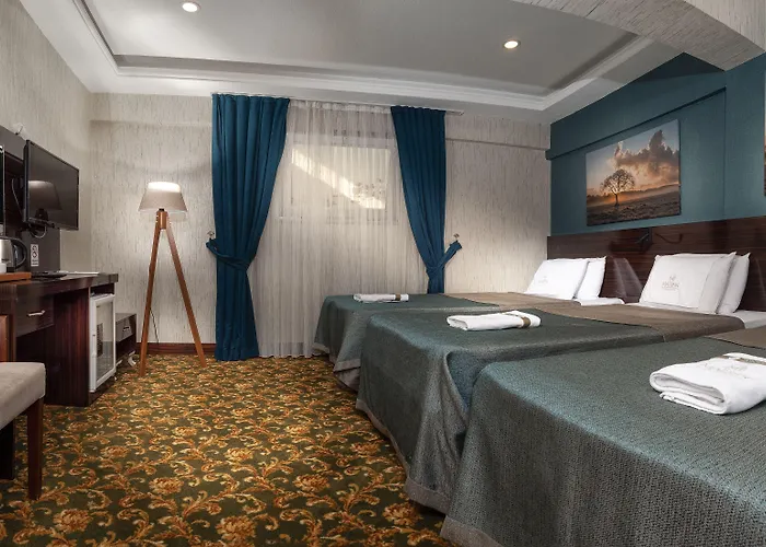 מלון Marinn Deluxe 2*