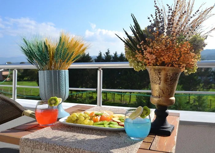 Marinn Deluxe 2* ילובה